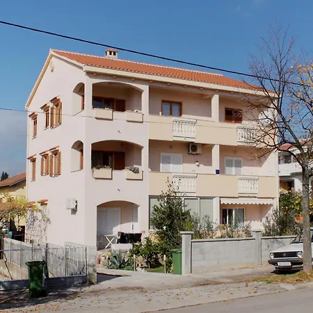 With Parking Space - 5870 Zadar